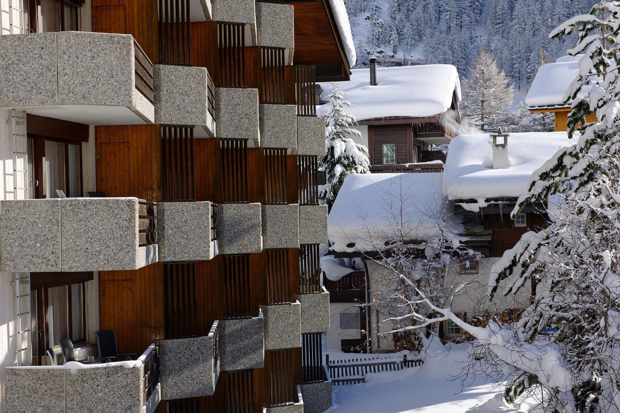 Hotel Ambassador Zermatt Exterior foto